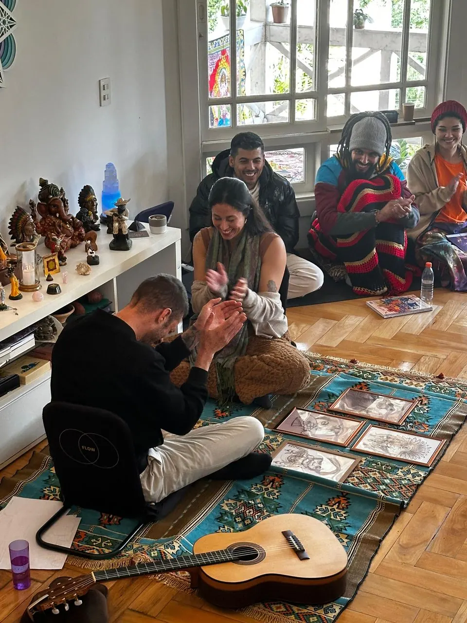 Roda de partilha com música